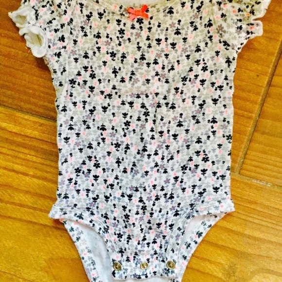 Onesies! - Picture 4 of 4